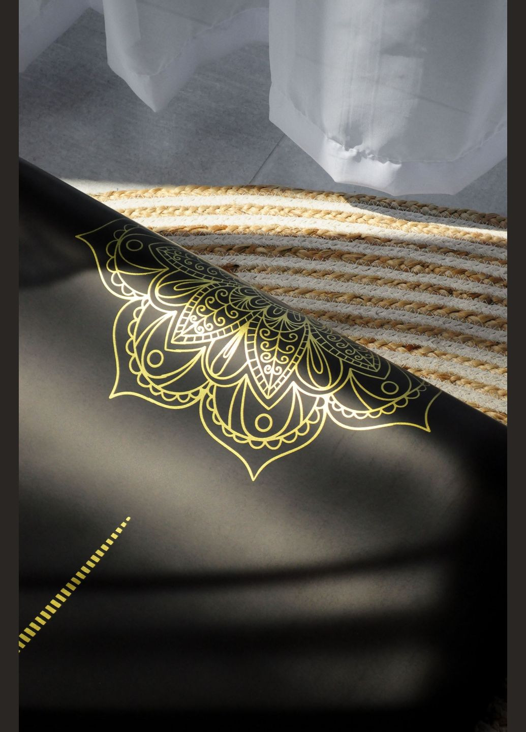 Коврик для йоги - "Asana" Черный, серии Comfort, PU + ремень-переноска LIT[h]A (331158730)