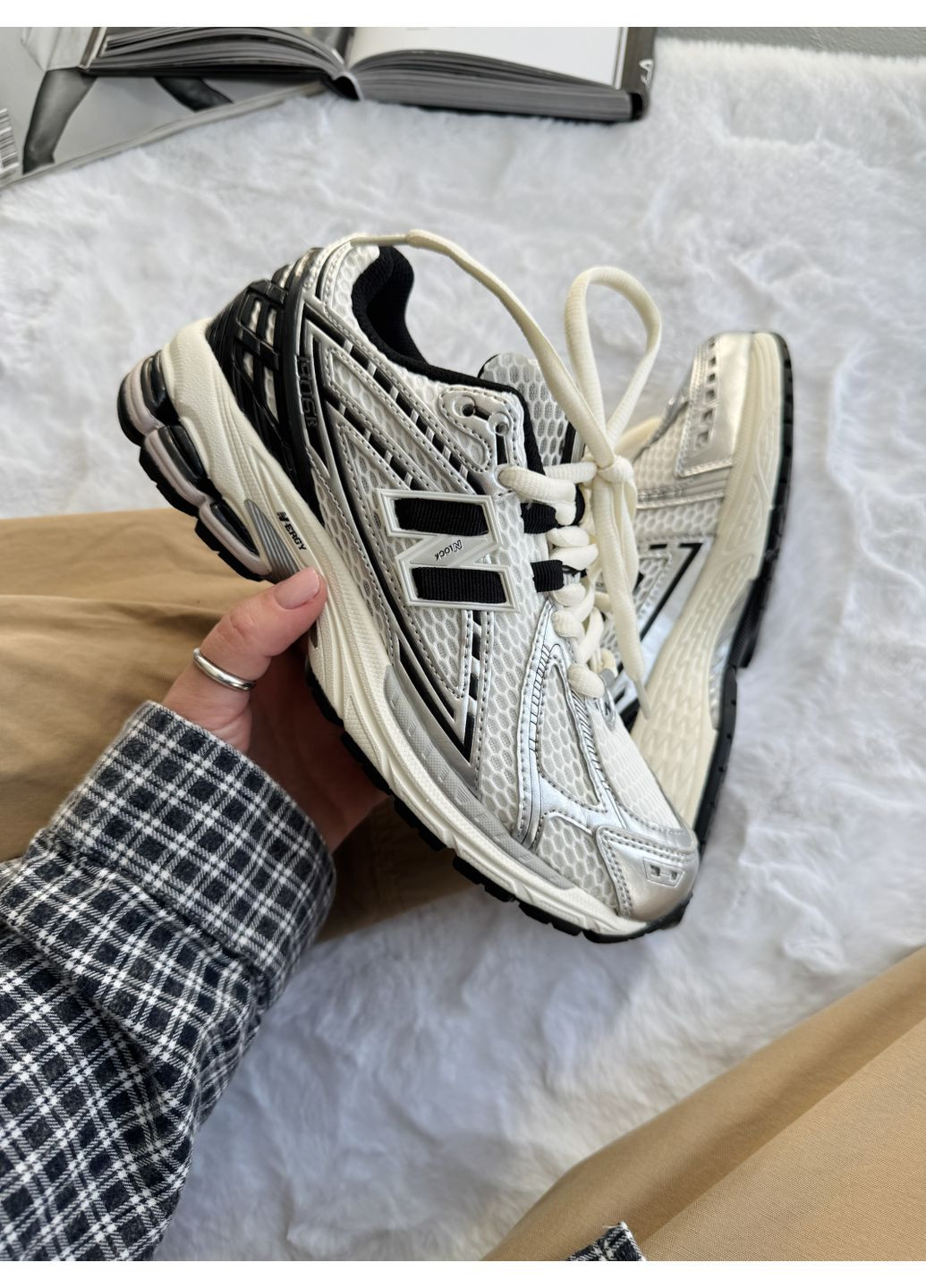 КРОССОВКИ ЖЕНСКИЕ NEW BALANCE 1906R WHITE / SILVER / BLACK НЬЮ БЕЛАНС 1906R No Brand чёрные демисезоны (368862487)