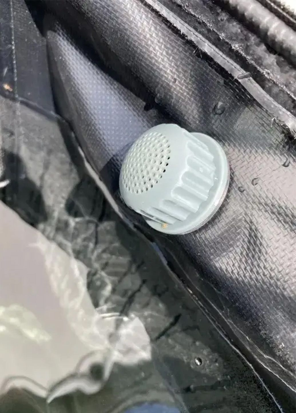 Бочка для дождевой воды 1000 литров Bass Polska, черная | Складная бочка садовая | Мягкая емкость для воды No Brand Bass Polska BH 80000 (345707496)