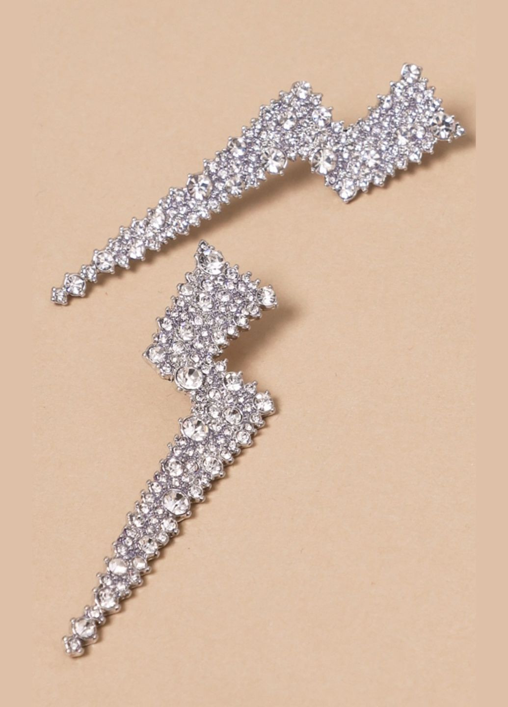 Сережки жіночі у вигляді блискавок PrettyLittleThing (317286476)