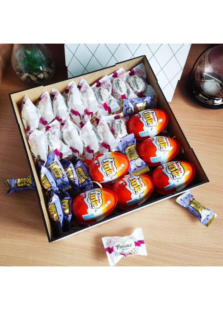 Бокс с Kinder JOY и сладостями для ребенка или девушки на день рождения Новый год 8 марта (ar318) No Brand (368711187)