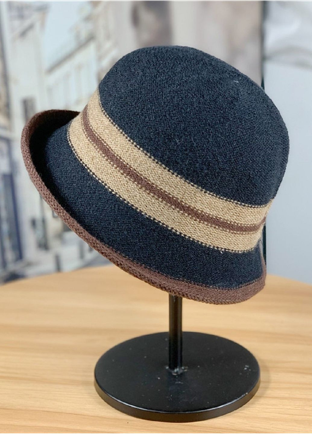 Жіночий Осінній Зимовий Капелюх Клоше Елегантна Класична В'язана Тепла Шляпка з Контрастною Смужкою No Brand капелюх з маленькими полями (369148377)