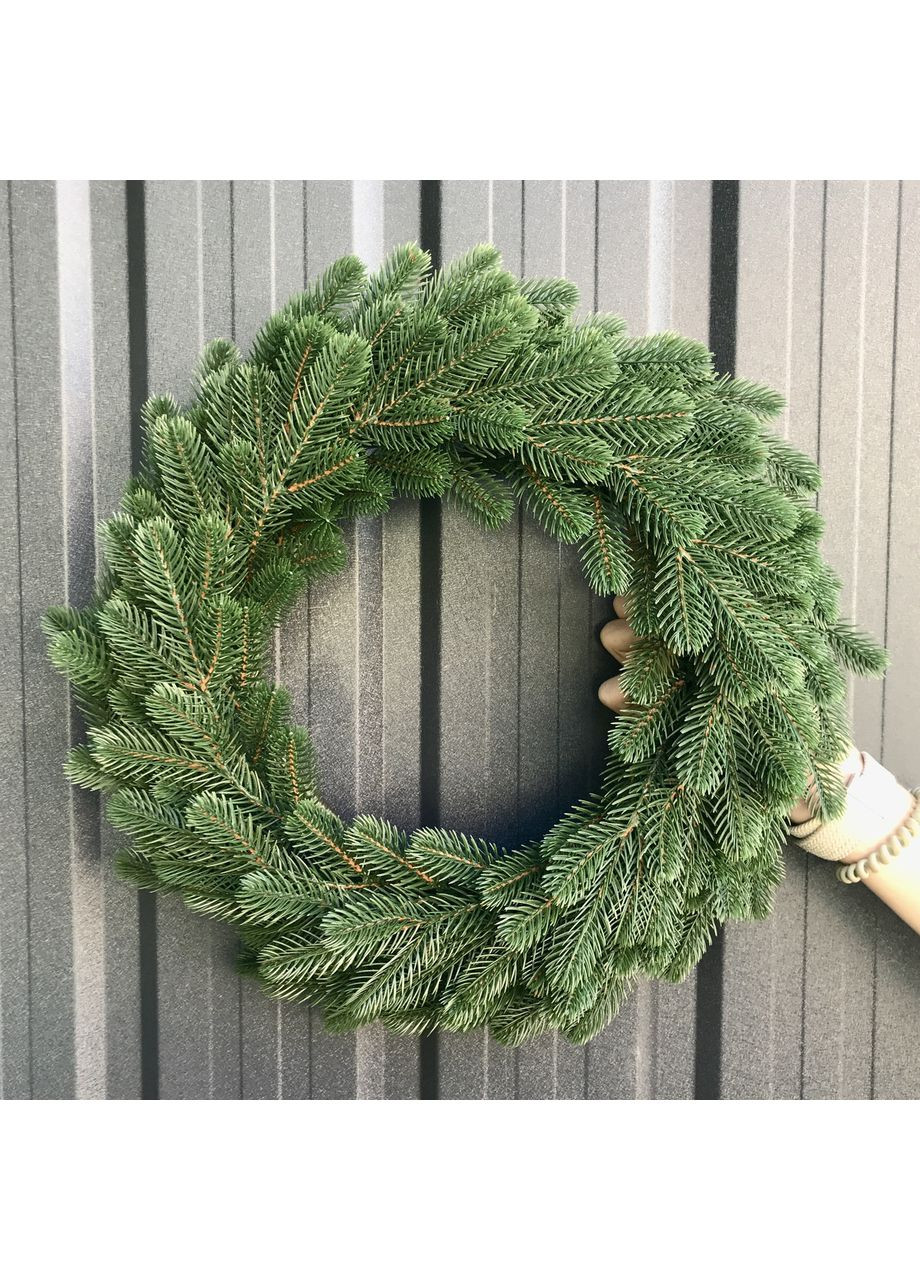 Венки хвойные рождественские SGH Traditional литые d-40 см зелёные (упаковка 10 шт.) HVOYA (366963813)