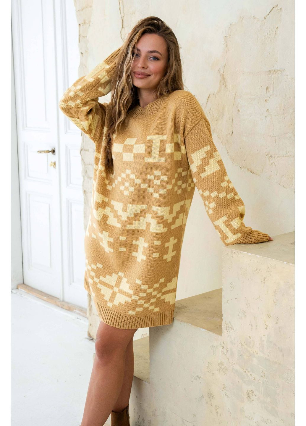 Гірчична жіноча тепла вязана сукня з орнаментом альона гірчиця You Best