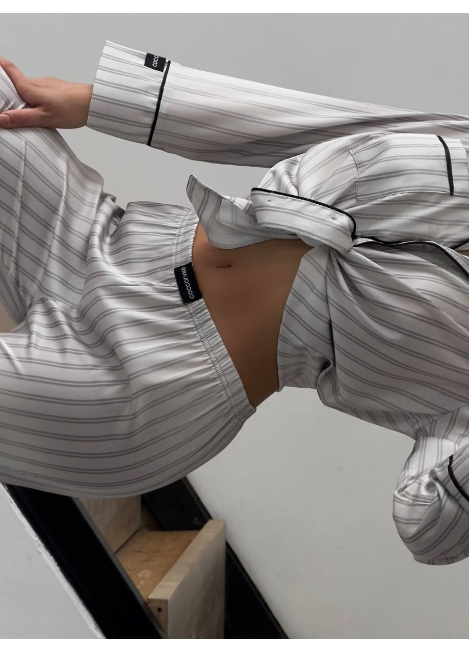 Серая всесезон женская пижама сатиновая в вертикальную полоску. рубашка + брюки Vakko