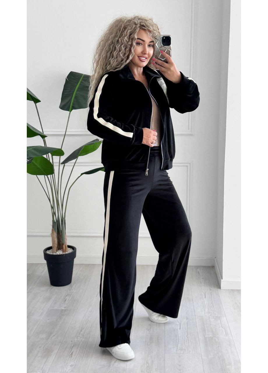 Велюровый костюм с лампасами брюки прямого кроя и кофта. Україна (361374834)