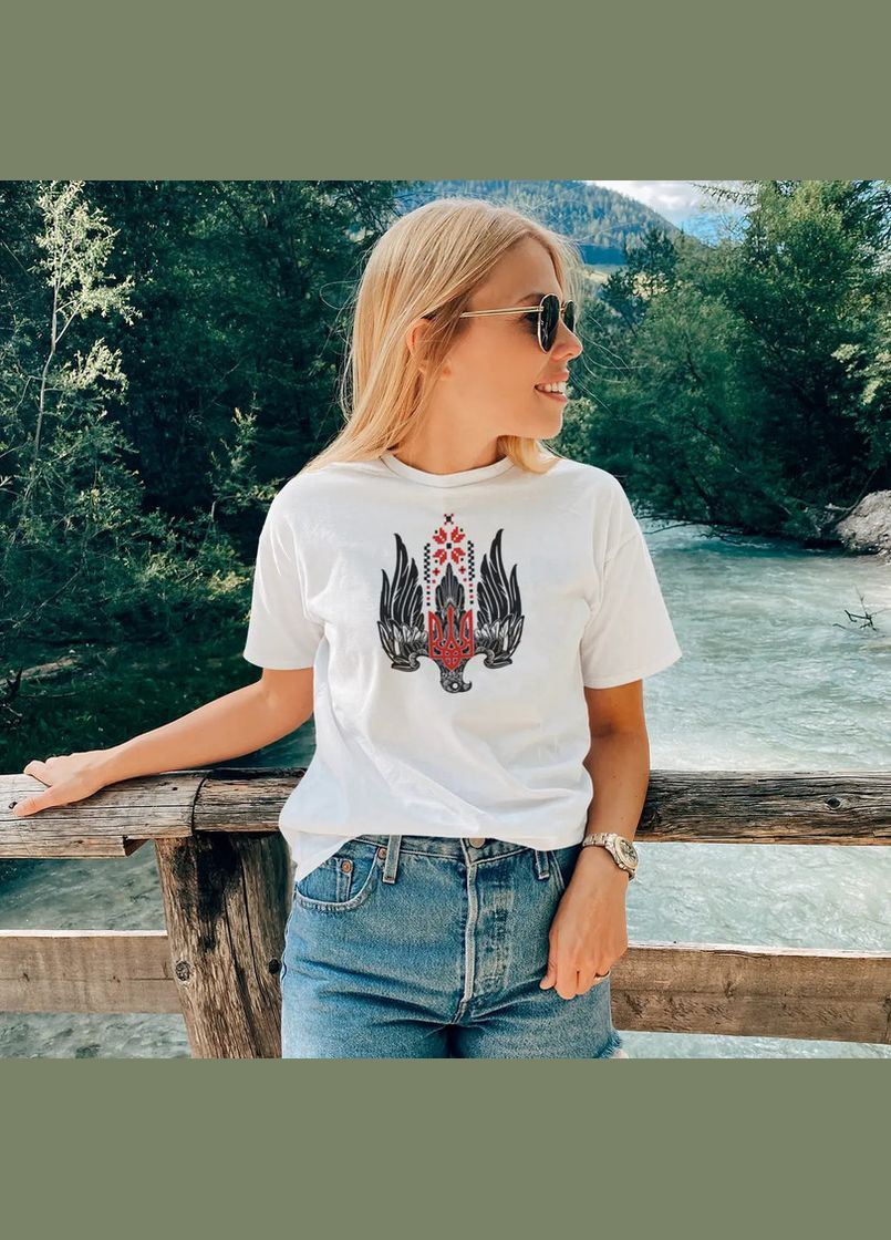 Белая летняя принтованая патриотическая женская футболка с украинской символикой xs с коротким рукавом Mishe 11000020