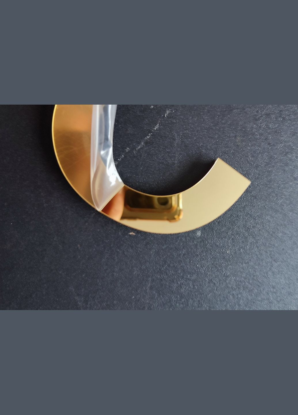 Зеркальная пластиковая цифра наклейка Золотая Два 15 см высота No Brand (302242975)