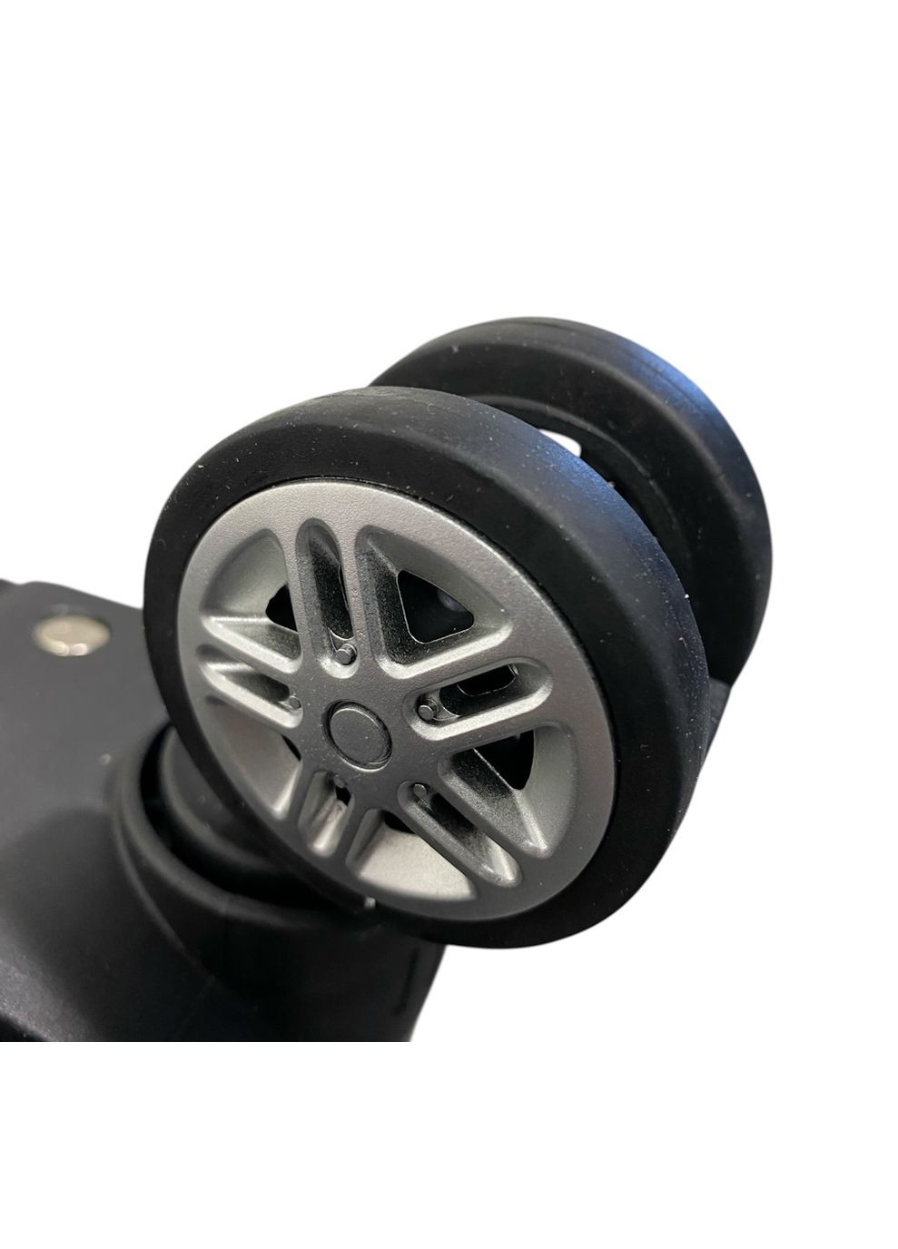 Чемодан средний Worldline 620 полиэстер M Чёрный AIRTEX (335206154)