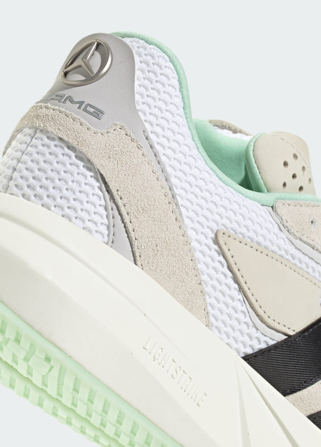 Белые летние кроссовки mercedes - amg petronas formula one team lightblaze adidas