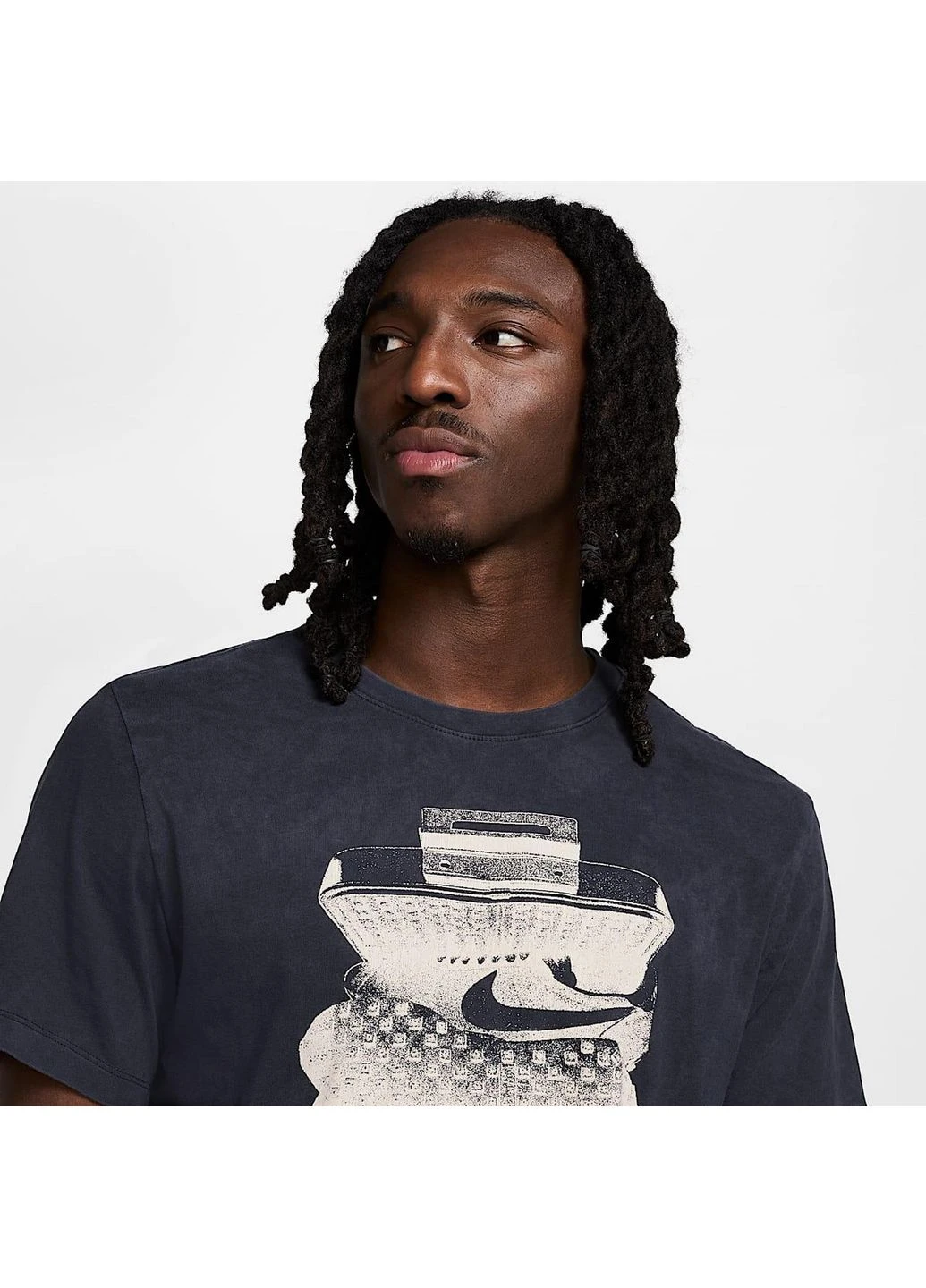 Чорна футболка sportswear t-shirt black hv9803-010 Nike