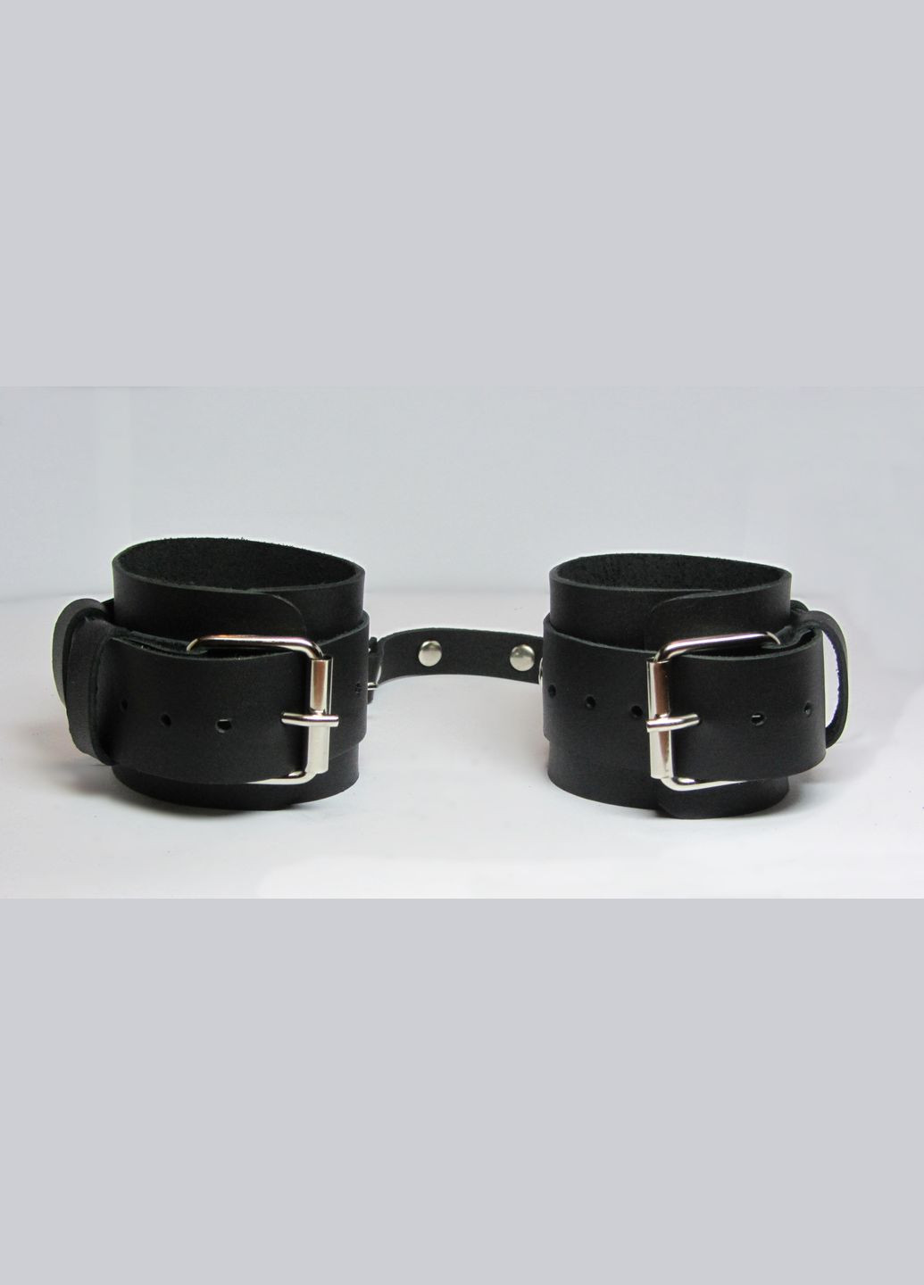 Натуральна шкіра наручники класичні Needle 220 No Brand (295572411)