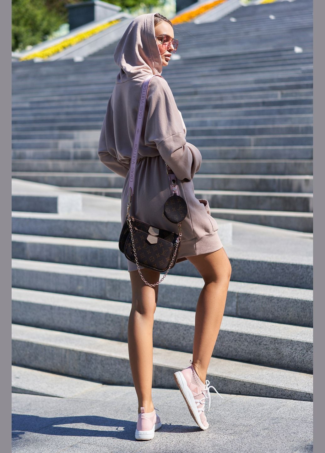 Бежева повсякденний, кежуал сукня сукня-худі Liton