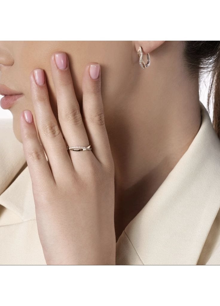 Сребряное кольцо с золотой пластиной с Белыми Камнями.0 размер серебро 925 пробы золото 375 1555 No Brand (308861670)