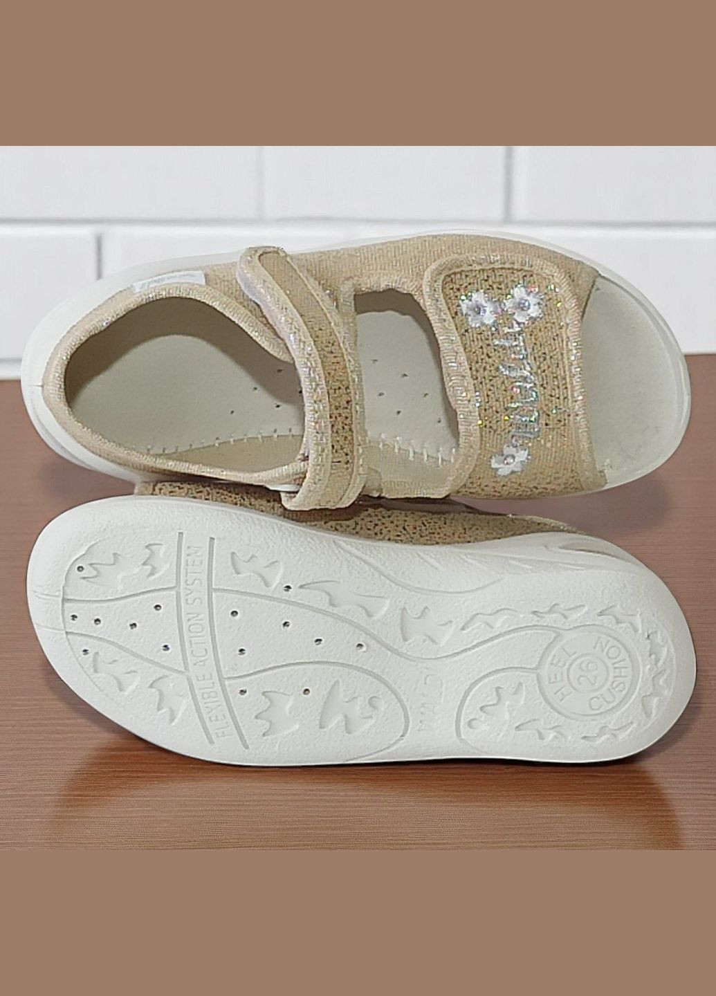 Ортопедичні відкриті тапочки капчики текстильні босоніжки на липучках для дівчинки Waldi (332808903)