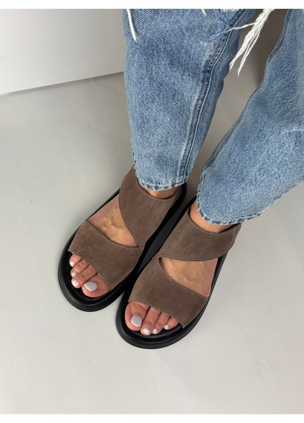 Коричневые 385 босоножки замшевые коричневые Mermaid