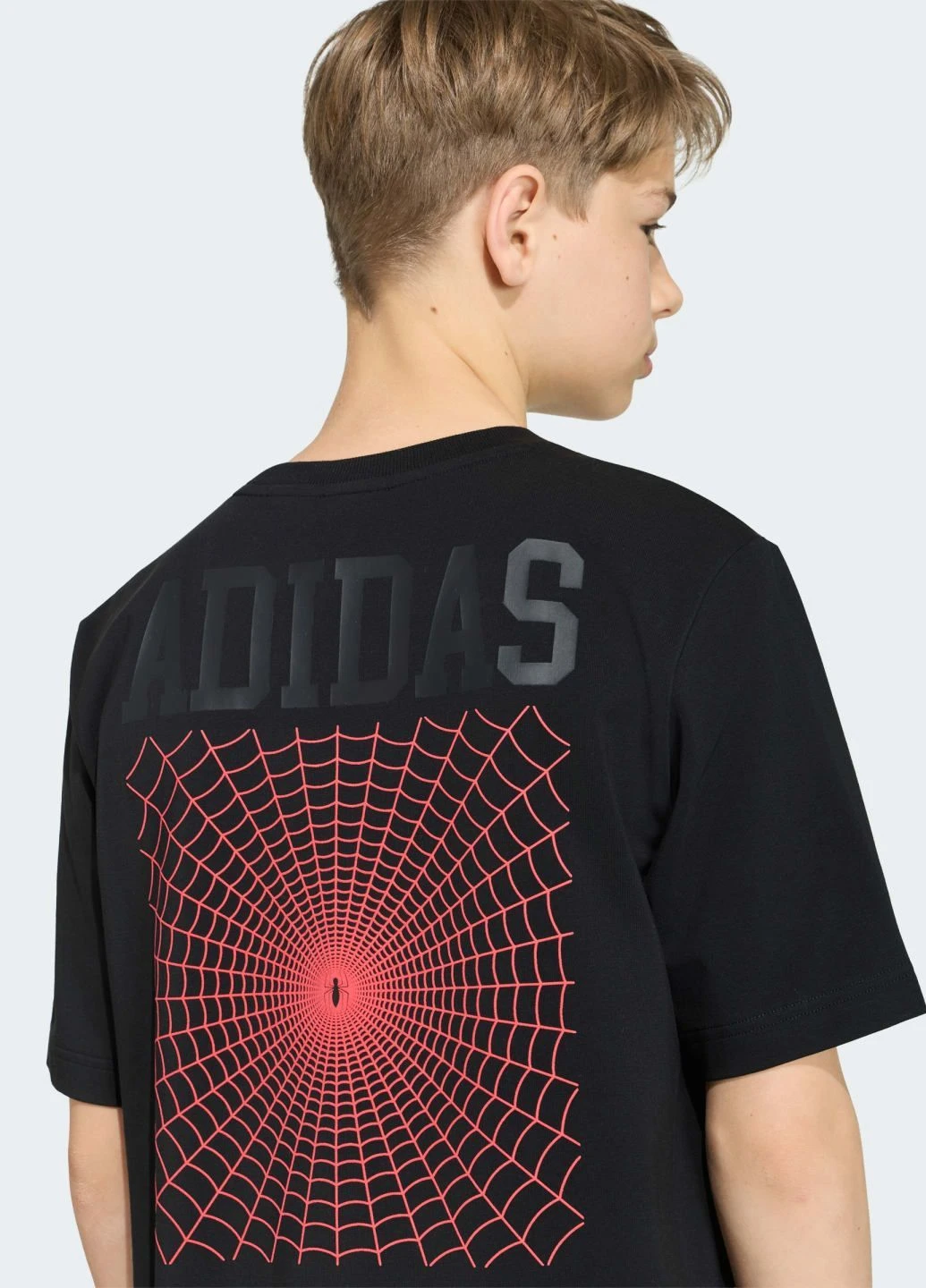 Чорна демісезонна футболка marvel spider-man graphics adidas