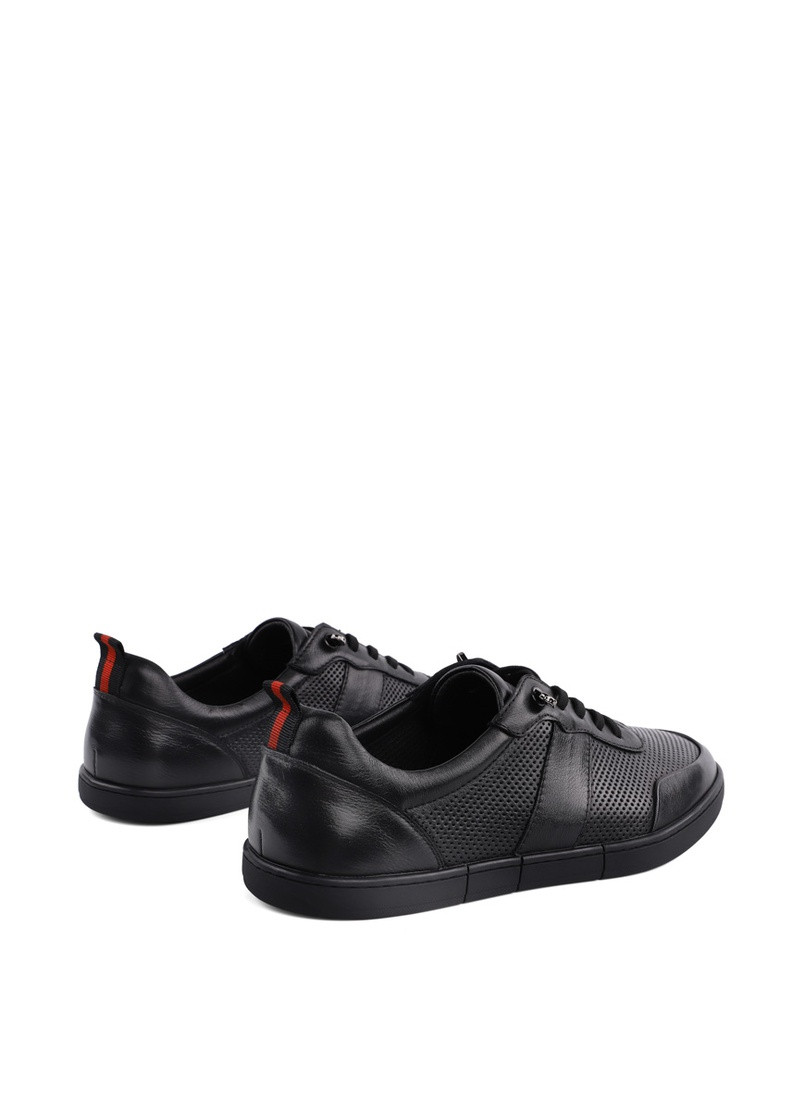 Черные мужские туфли y077b-03t-a47 вл-23 черная кожа MIRATON