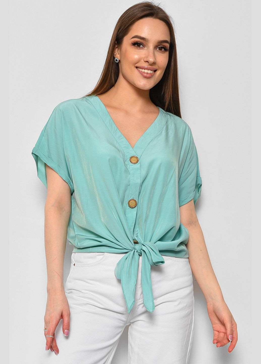 Мятная демисезонная блуза женская полубатальная с коротким рукавом мятного цвета с баской Let's Shop