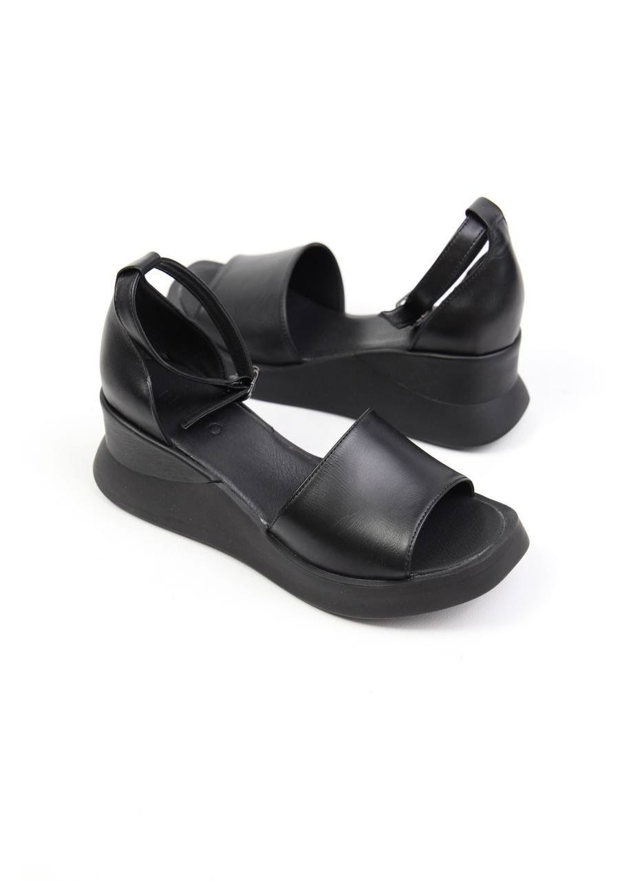 Черные босоножки Benito без застежки