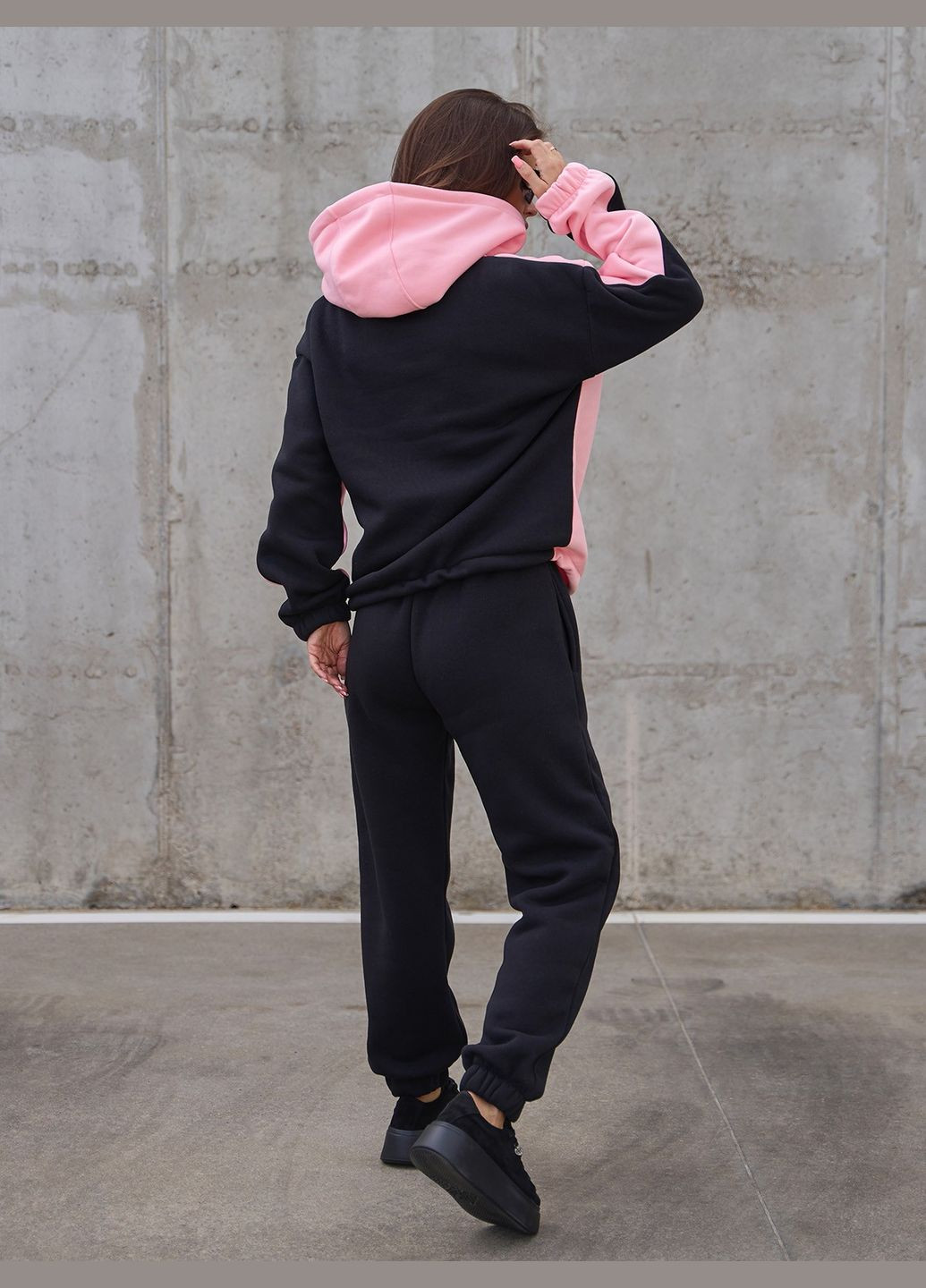 Чорно-рожевий утеплений костюм із написом No Brand (311682443)