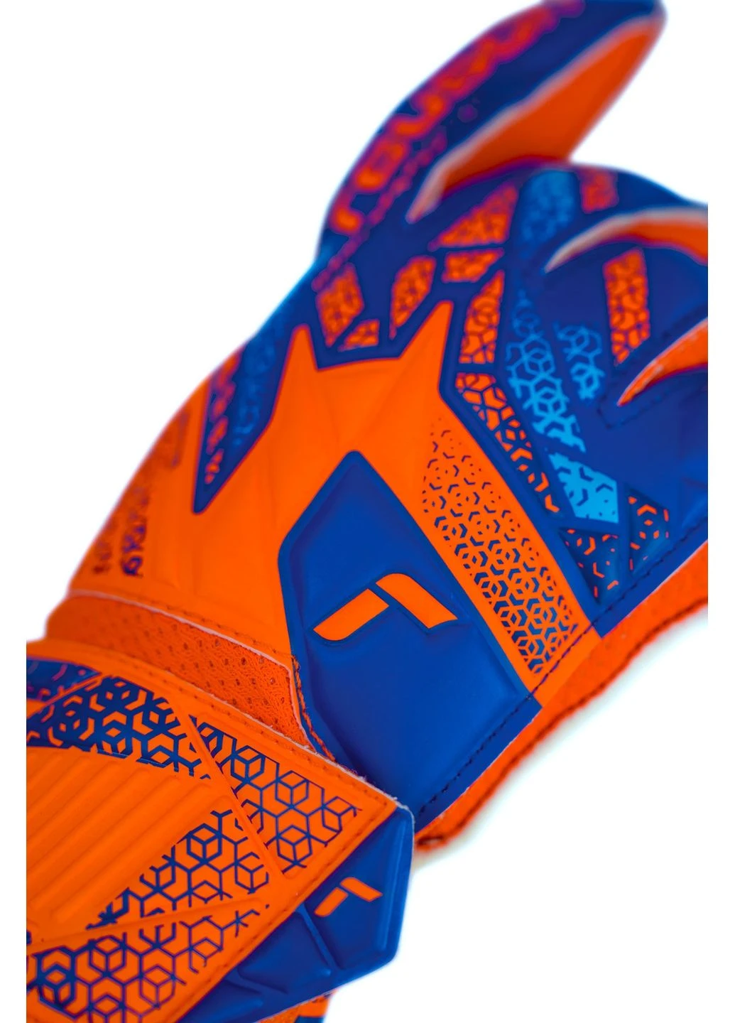 Вратарские перчатки Attrakt Solid Junior Orange 5572515-2290 Reusch (398046280)