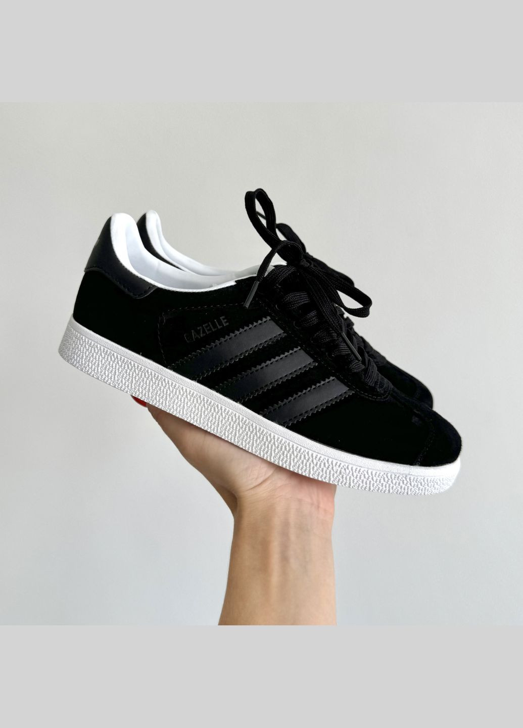 Черные демисезонные кроссовки мужские adidas gazelle black | адидас газель черные No Brand