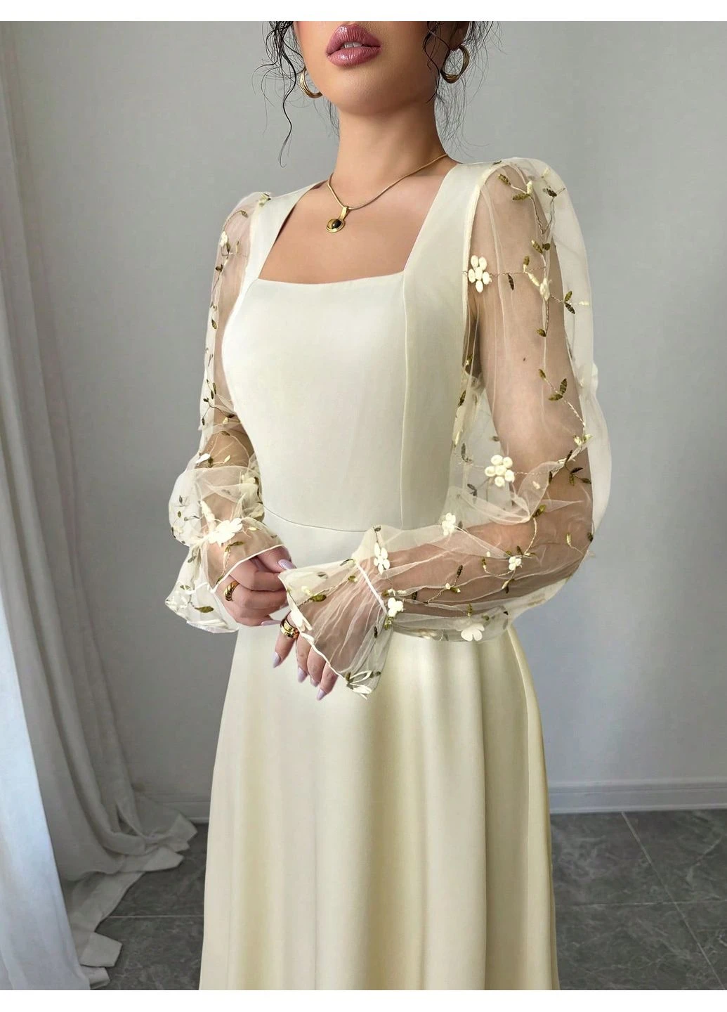 Желтое платье SHEIN однотонное