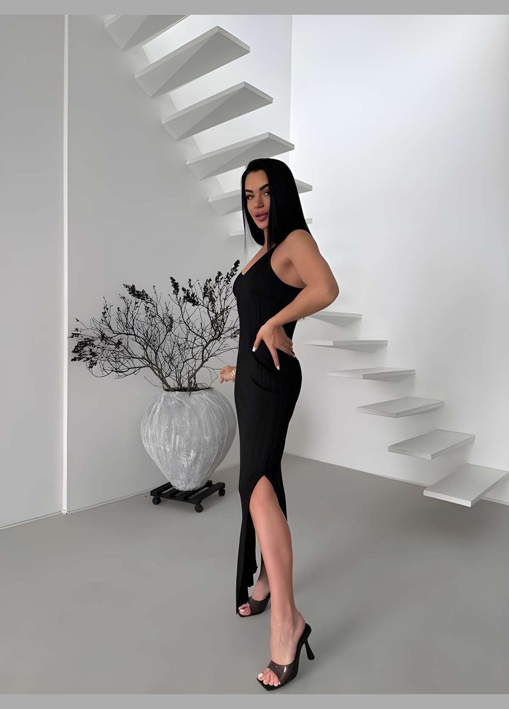 Жіноча літня трикотажна в'язана сукня сарафан на бретельках літо чорний чорна No Brand (341675975)