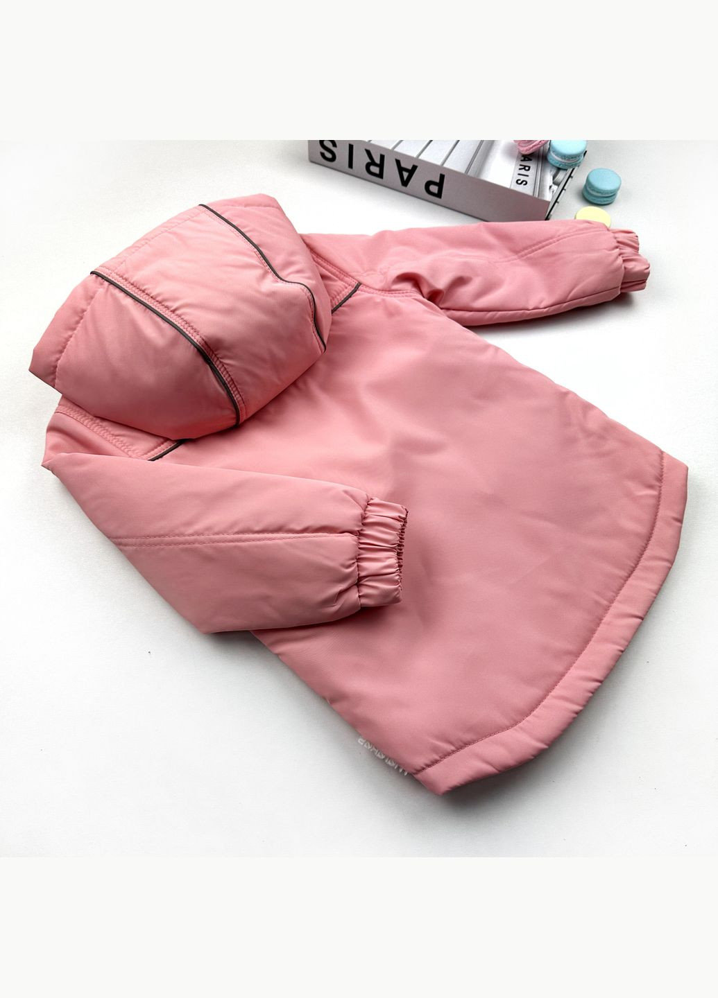 Персикова демісезонна куртка Marakas