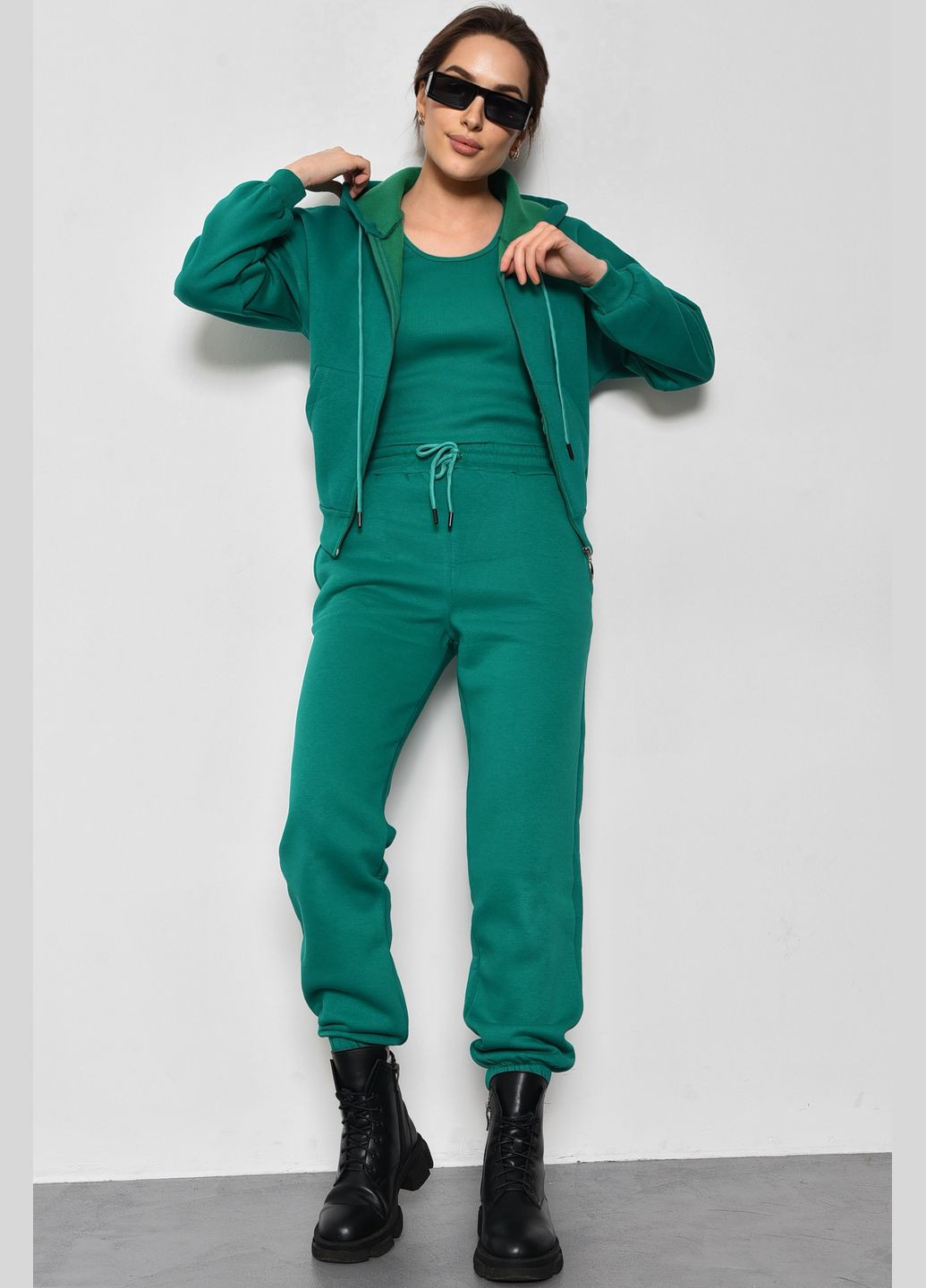 Спортивний костюм жіночий трійка на флісі зеленого кольору Let's Shop (278050235)