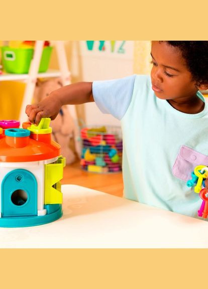 Іграшка-сортер, що розвиває – Розумний будиночок (12 форм) Battat (344449161)