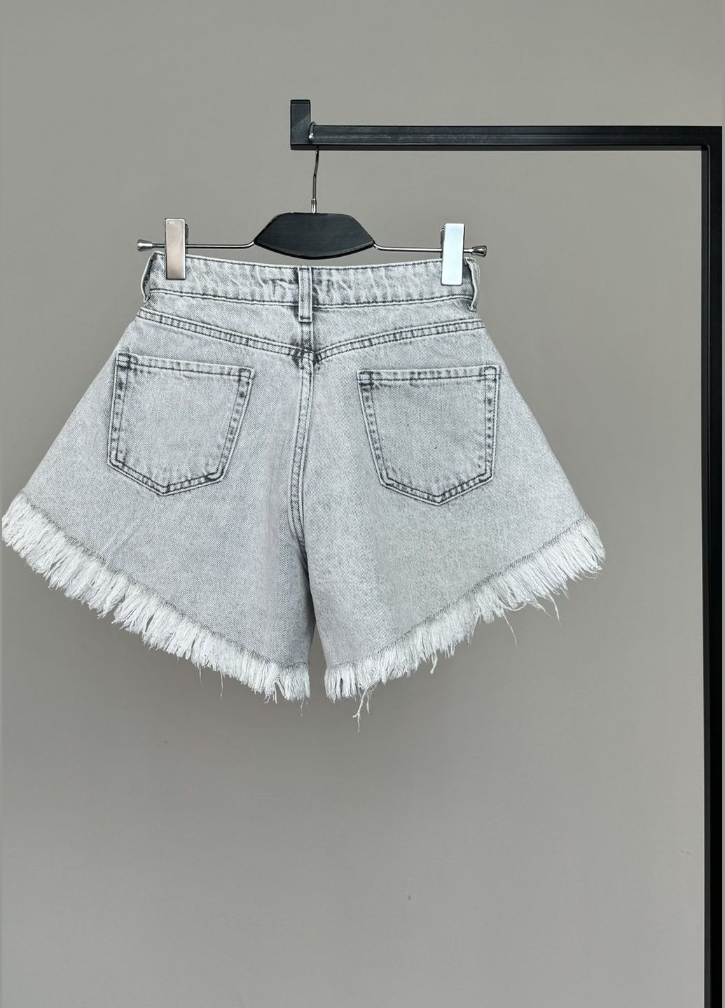 Трендовые шорты отменного качества No Brand (332945131)