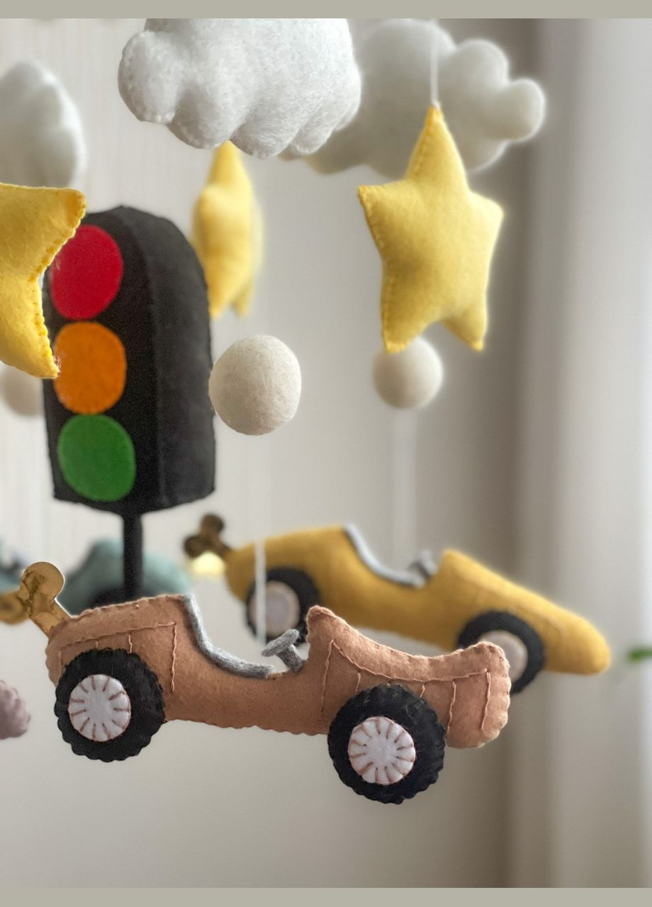 Дитячий мобіль на ліжечко для немовлят WooolyWool «Машинки» No Brand (342758001)