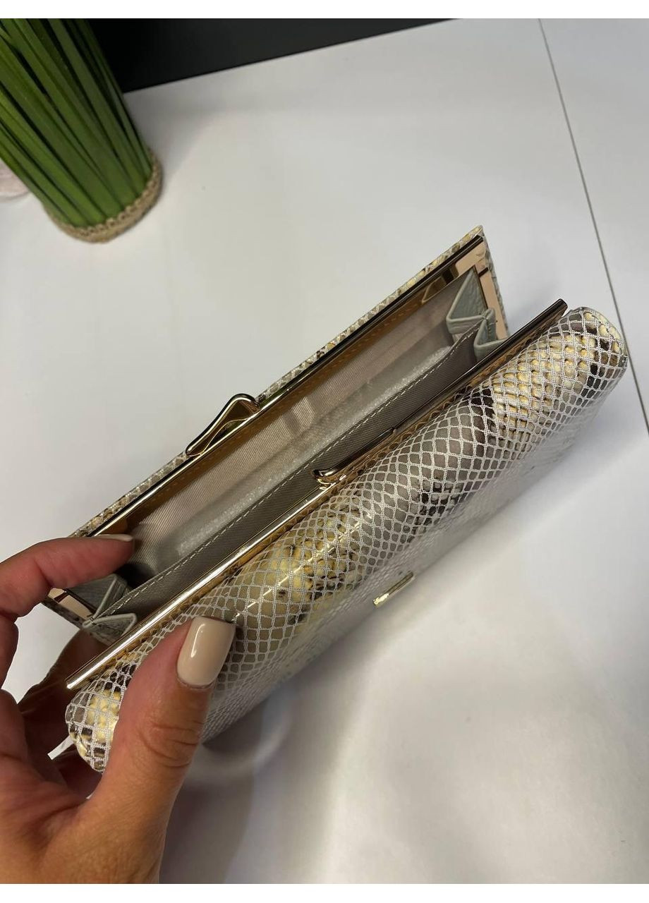 Классический женский кошелек со змеиным золотым принтом. No Brand (370381506)