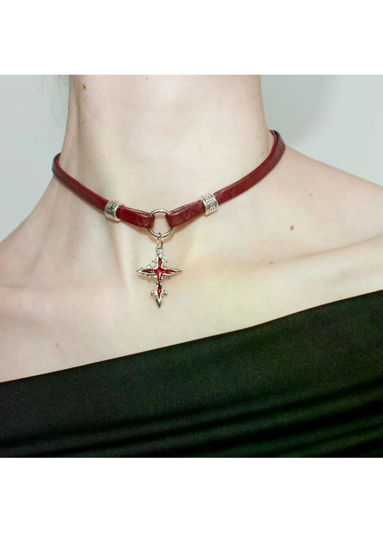 Шкіряний червоний чокер з підвіскою хрестика кулон хрест на шию в готичному фентезі стилі ланцюжок панк гранж унісекс y2k альт No Brand (348431261)