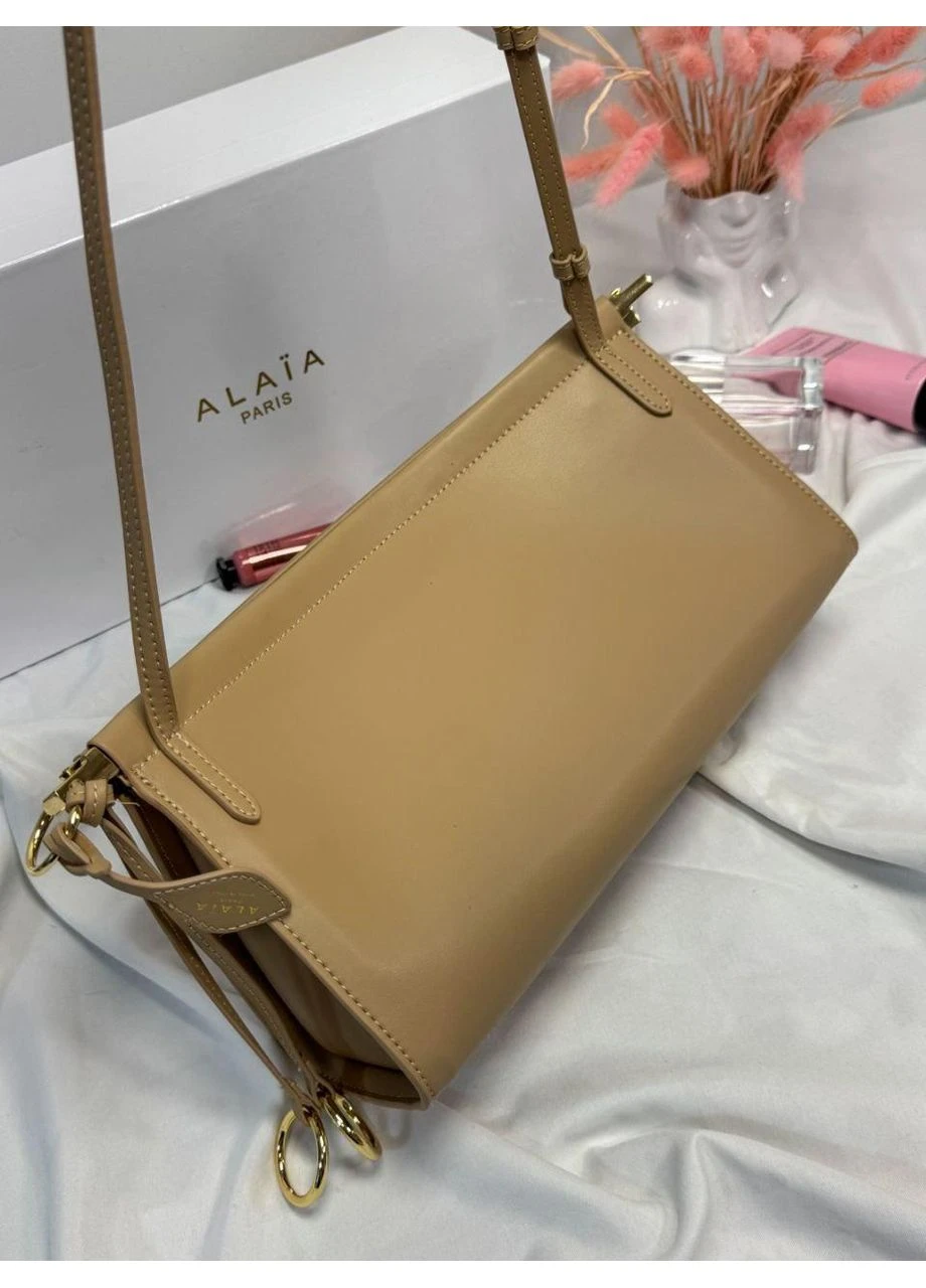 Жіноча сумка Alaїa LE CLICK EAST WEST Бежева No Brand (382908804)