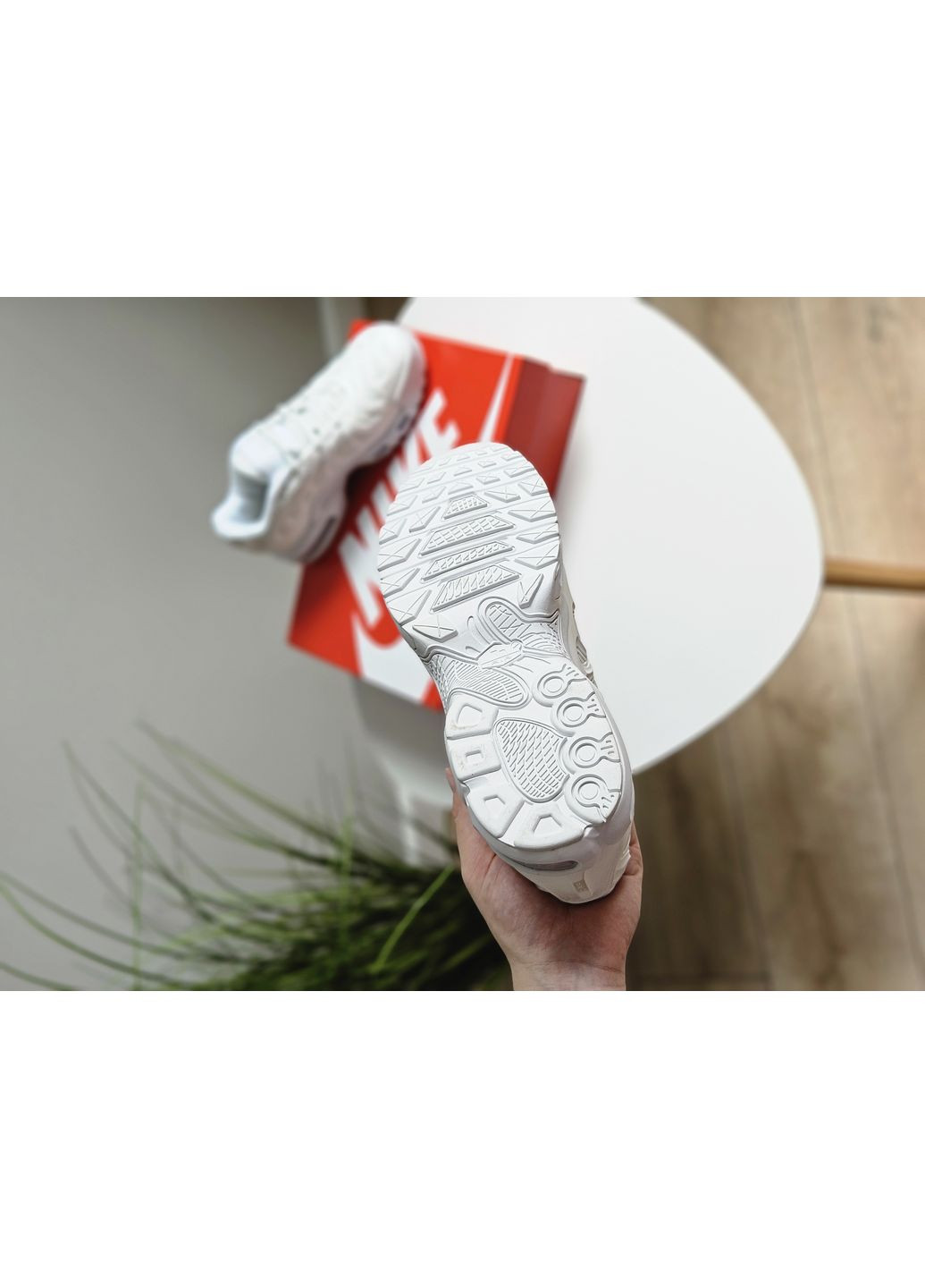 Кроссовки женские Nike Air Max TN Plus Drift White | Найк Аир Макс ТН плюс белые No Brand белые демисезоны (364087922)