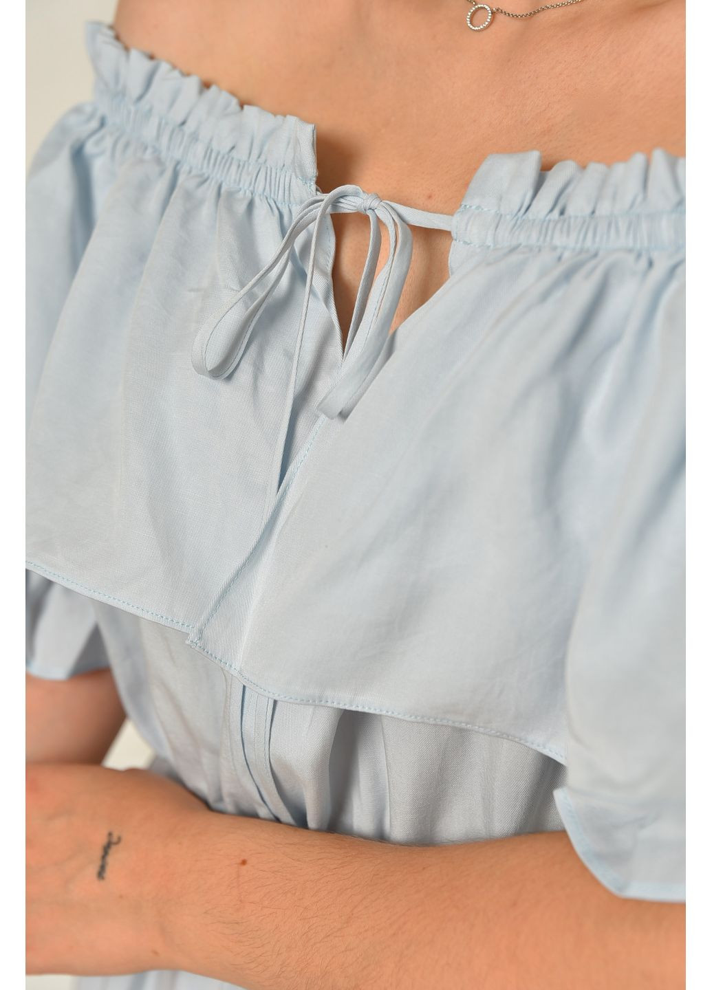 Блакитна джинсова сукня жіноча однотонна блакитного кольору з баскою Let's Shop однотонна