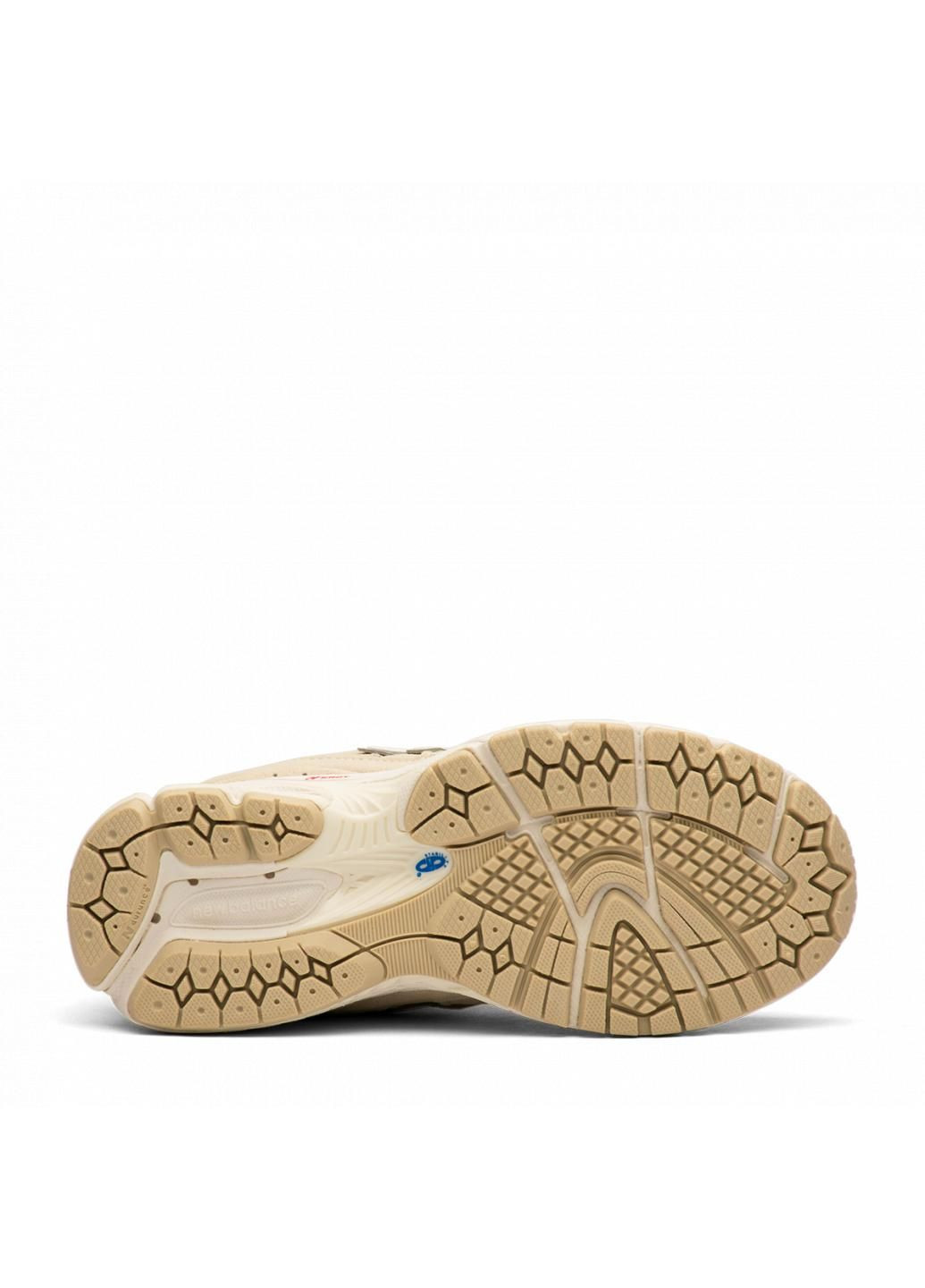 Кроссовки 2002 M2002RSC New Balance бежевые демисезоны (325923047)