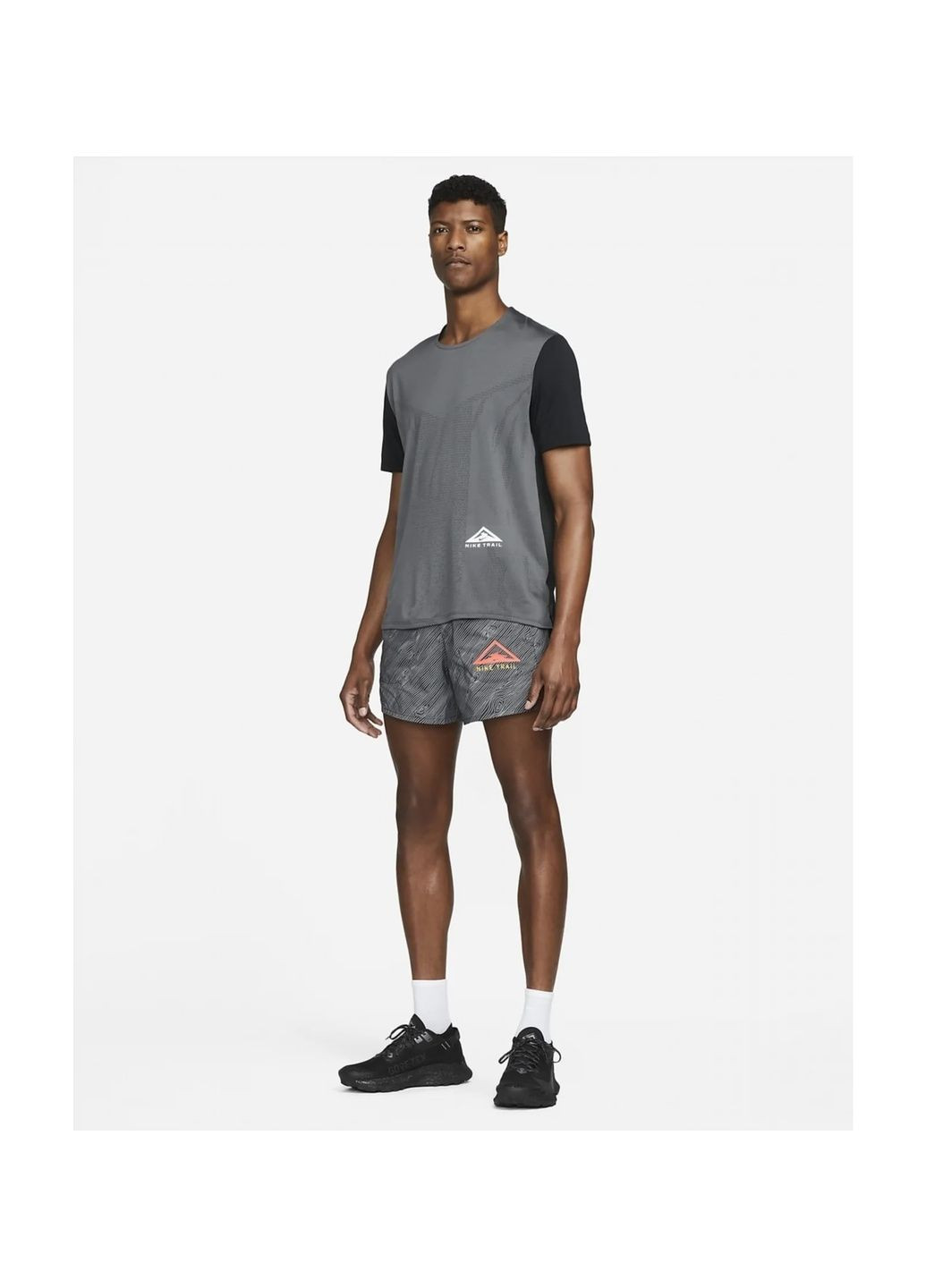 Серая футболка мужская dri-fit rise 365 grey Nike