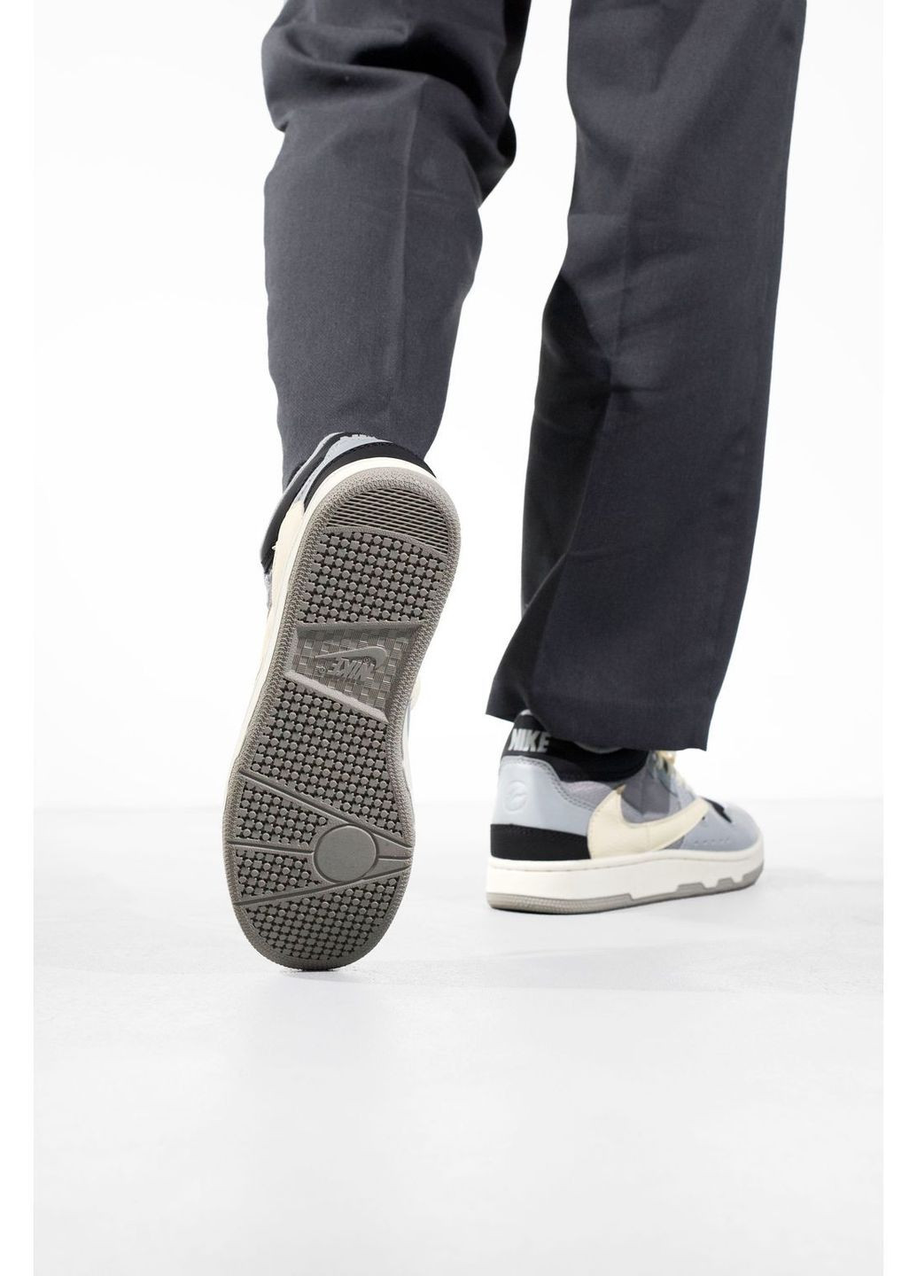 Серые демисезонные кроссовки мужские No Brand