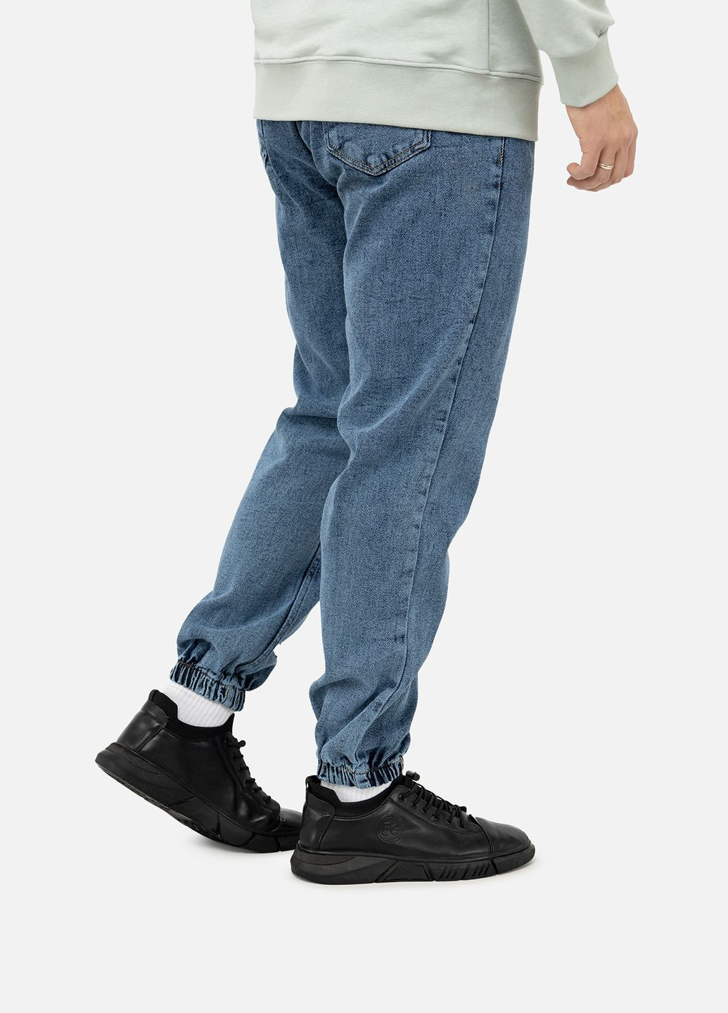 Синие демисезонные мужские джинсовые джогеры цвет синий цб-00241662 INTERCODE