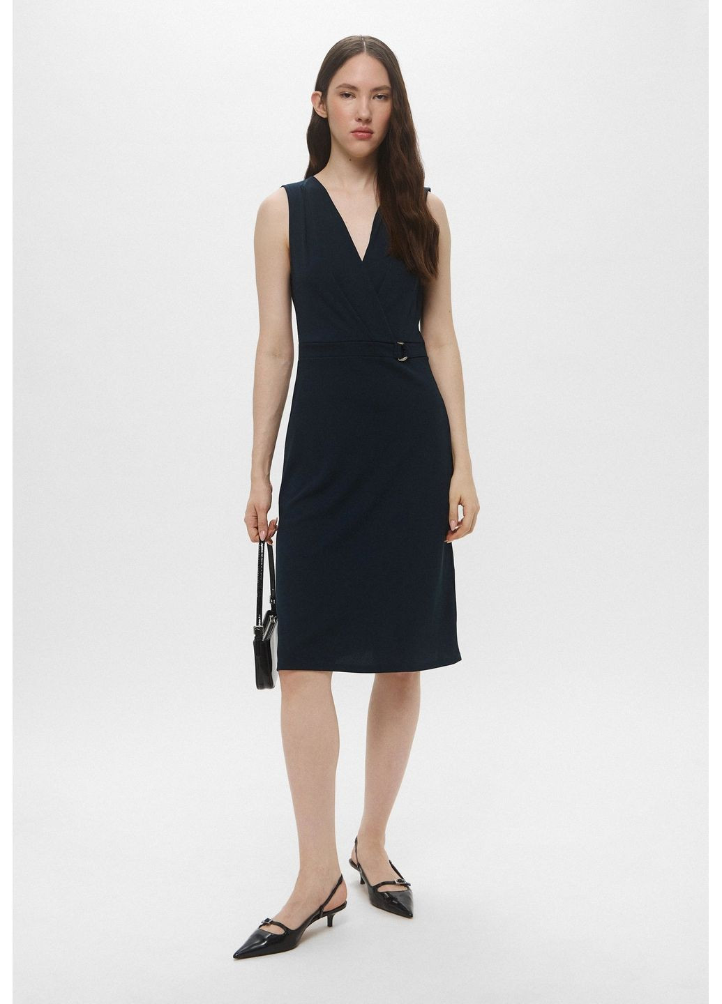 Изумрудное кэжуал платье с вырезом H&M однотонное