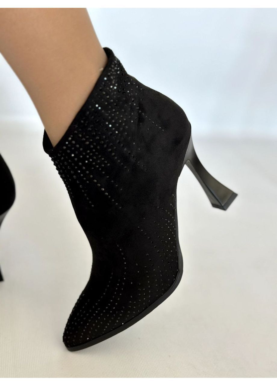 Чорні демісезонна жіночі демісезонні ботильйони на каблуку No Brand