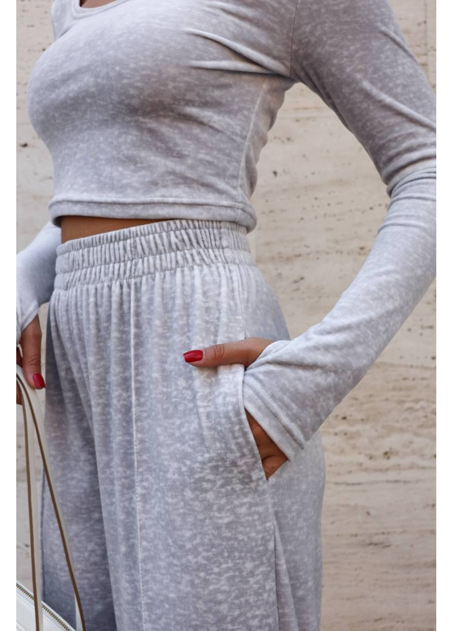 Жіночий спортивний костюм Україна (360548603)