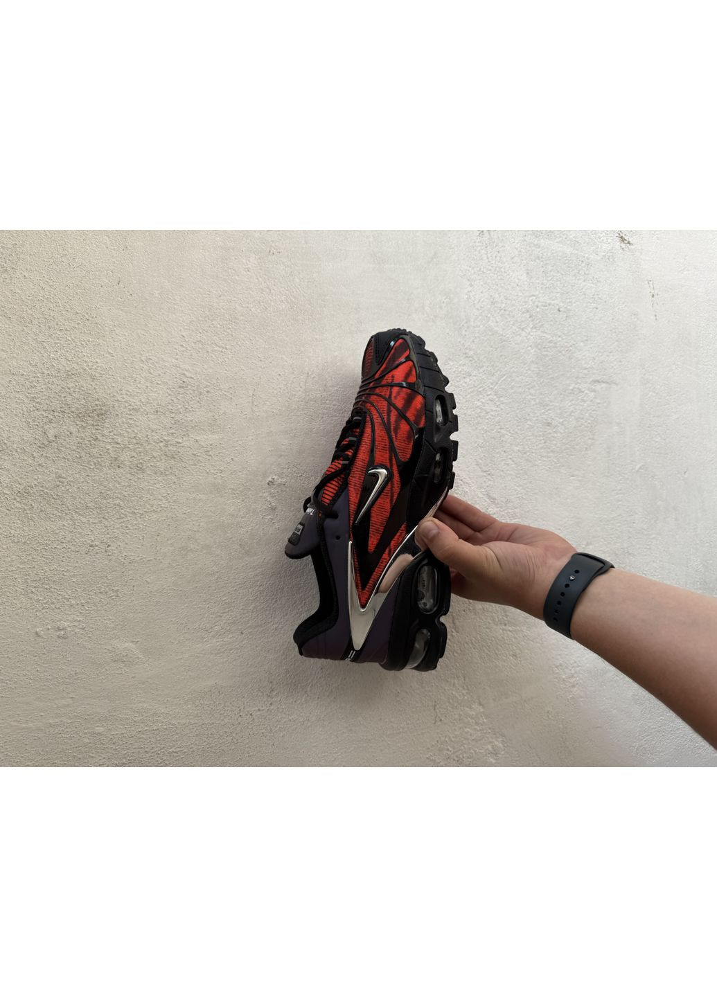 Цветные демисезонные кроссовки мужские nike air max tailwind 5 x skepta bloody chrome найк аир макс теилвинд No Brand