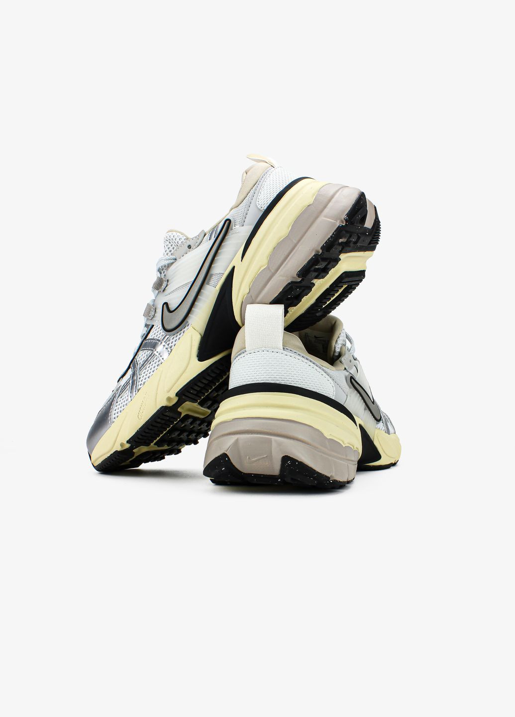 Кросівки жіночі і чоловічі Nike V2K Runtekk grey beige | Найк В2К Рантекк сірі бежеві No Brand білі демісезони (337094918)