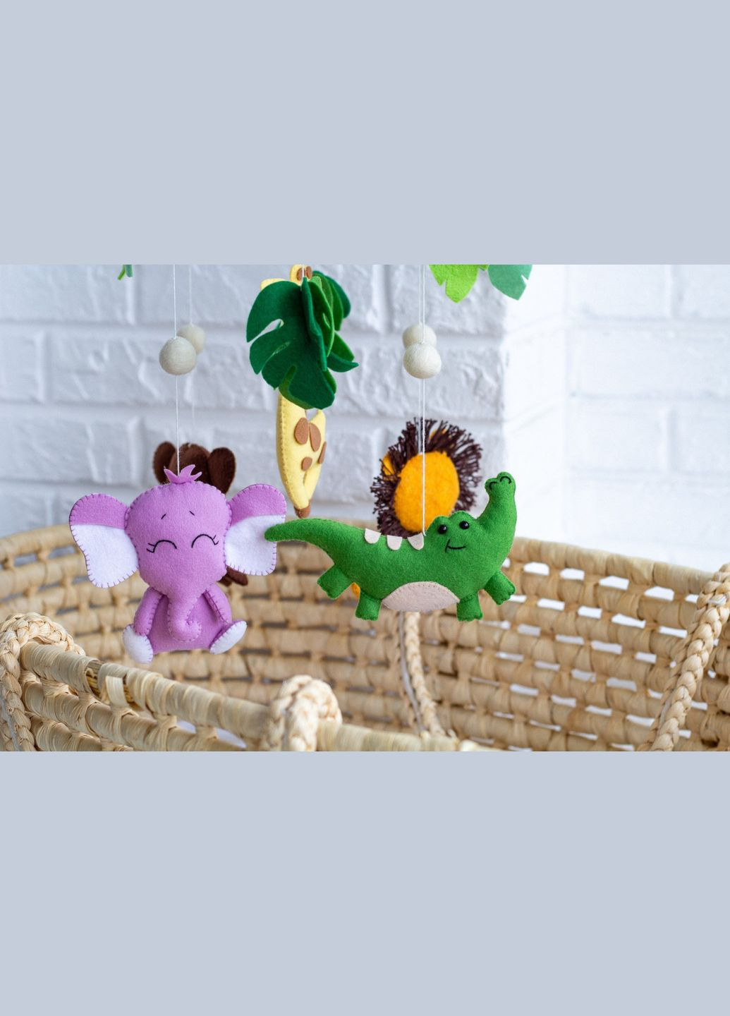 Дитячий музичний мобіль на ліжечко для немовлят WooolyWool «Африка» з 35 мелодіями No Brand (342757886)