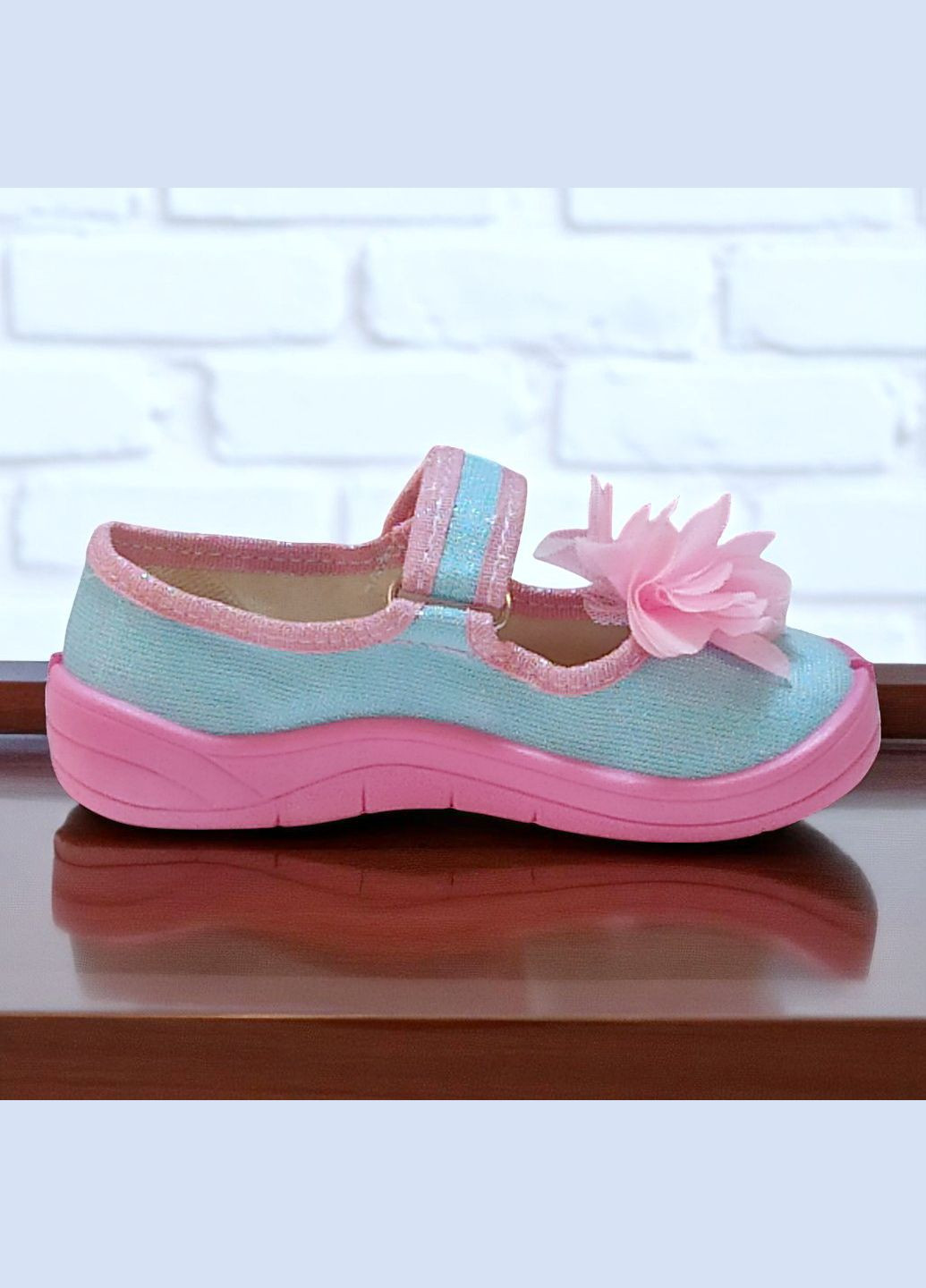 Голубые ортопедические тапочки на липучке для девочки сменная обувь в садик валди Waldi с цветами